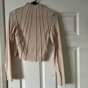 long sleeve crop top